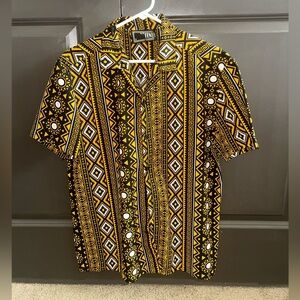 Geometric Patterned Black and Yellow Men's Casual Button Down Shirt